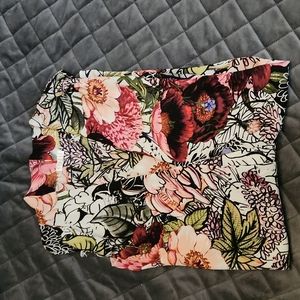 Set of TWO Spense sleeveless tops